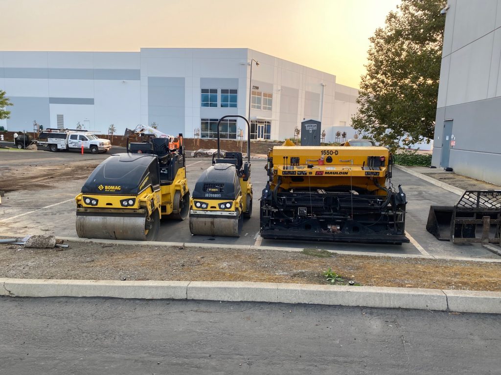 CommercialPaving-112